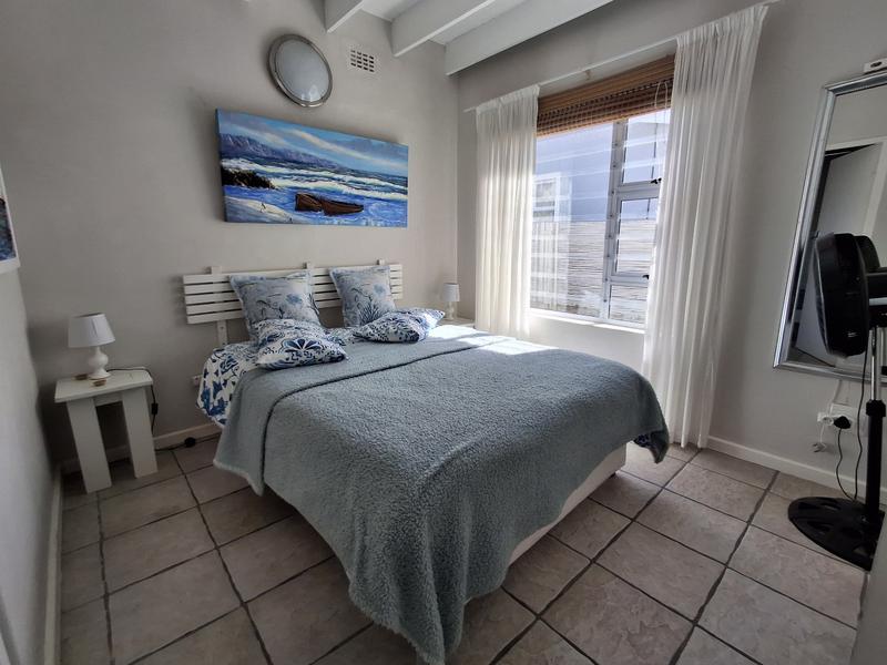 3 Bedroom Property for Sale in Britannia Bay Western Cape